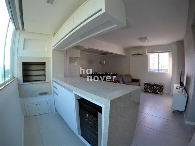 Apto Semi Mobiliado, 2 Dormitórios (1 Suíte), Garagem, Elevador, Churrasqueira - Fátima