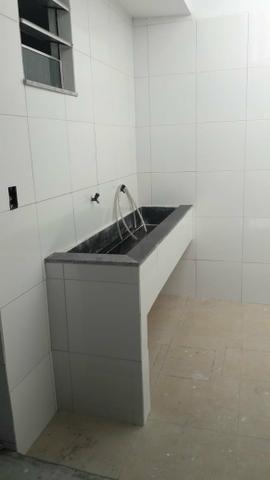 Alugo ou Vendo Galpão com mesanino uma ótima Loc. R$5.000,00 /400m2 venda R$800.000,00 - Foto 4