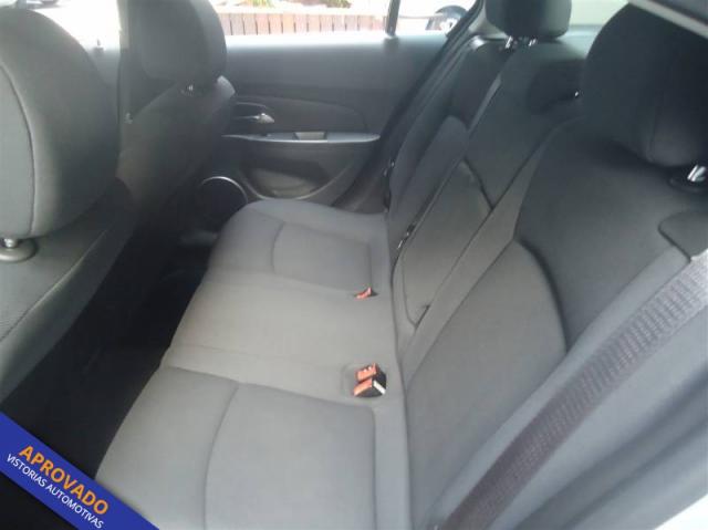 CHEVROLET CRUZE LT 1.8 4P FLEX MANUAL - Foto 9