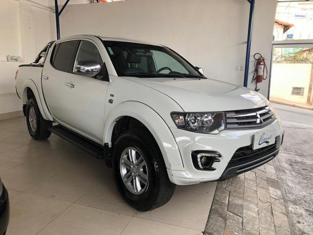 Mitsubishi L200 Triton 3.5 - Foto 3