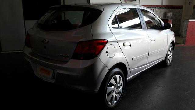 Gm/onix lt 1.4 - Foto 3