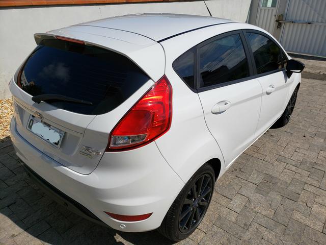 Ford Fiesta automático ecoboost Turbo 2018 - Foto 6
