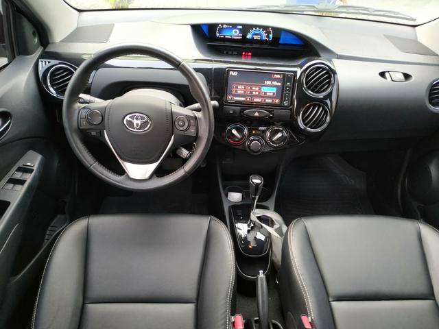 Etios sedan 1.5 automático 2017 - Foto 12