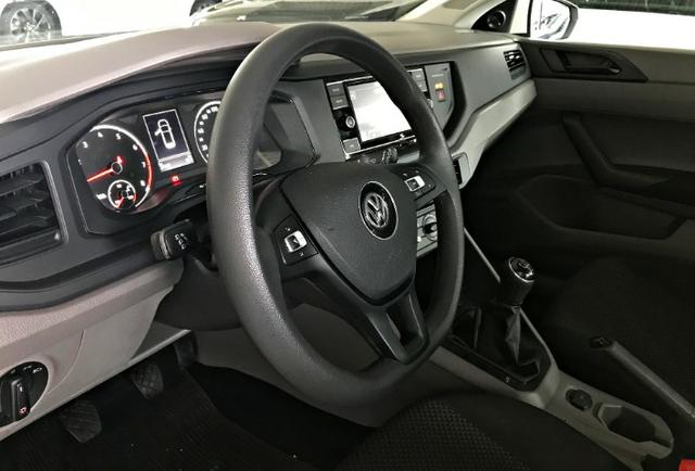 Volkswagen Polo MF 1.6 M/T. Branco 2017/2018 - Foto 12