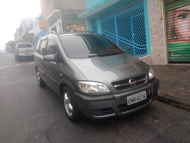 Zafira 2010 automática/completa zera