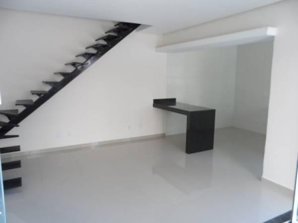 Sobrado condomínio ao lado do forum de caldas novas - Foto 3