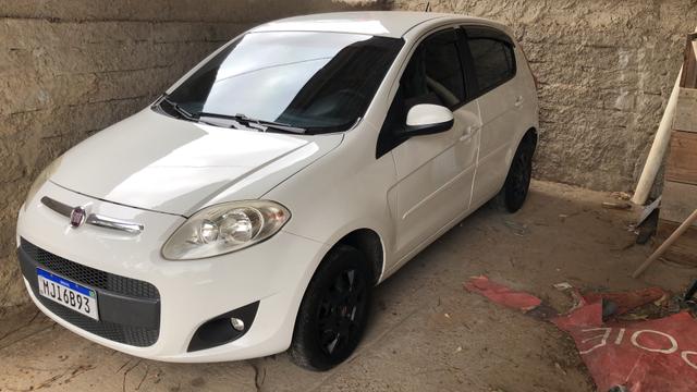 Fiat Palio attractive 2013 completo