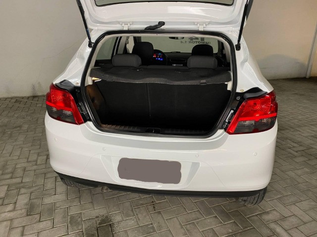 Onix 1.4 LT Flex - 2013 - Foto 6