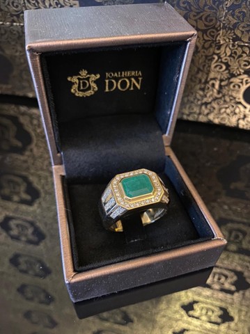 Anel Esmeralda e Diamantes em Ouro 18k  - Foto 2