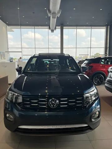 T cross comfortline 2023/2024 Azul norway com teto, couro e VW Play. - Foto 2
