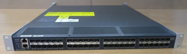 Switch de malha multicamadas Cisco MDS 9148 DS-C9148-32P-K 9 32 Portas