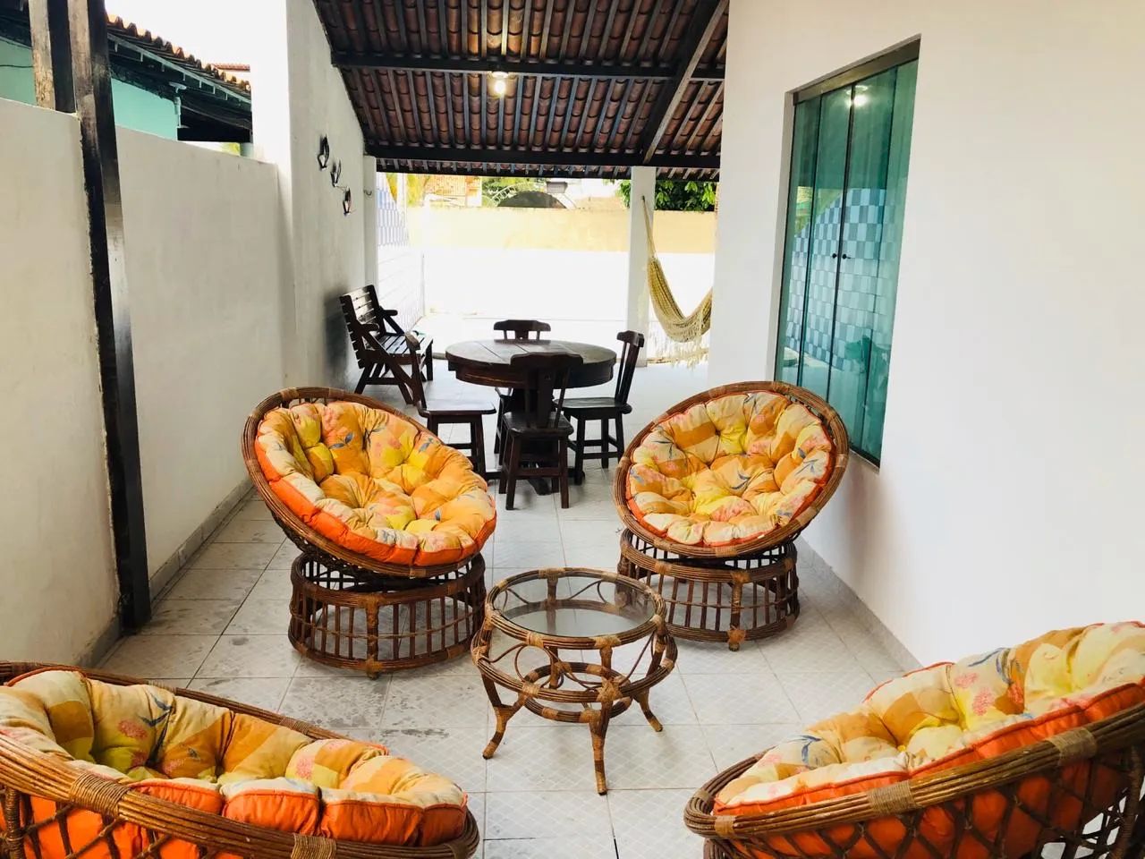 Linda casa condomínio fechado, 5 suítes, Wi fi, churrasqueira e piscina e própria - Foto 4