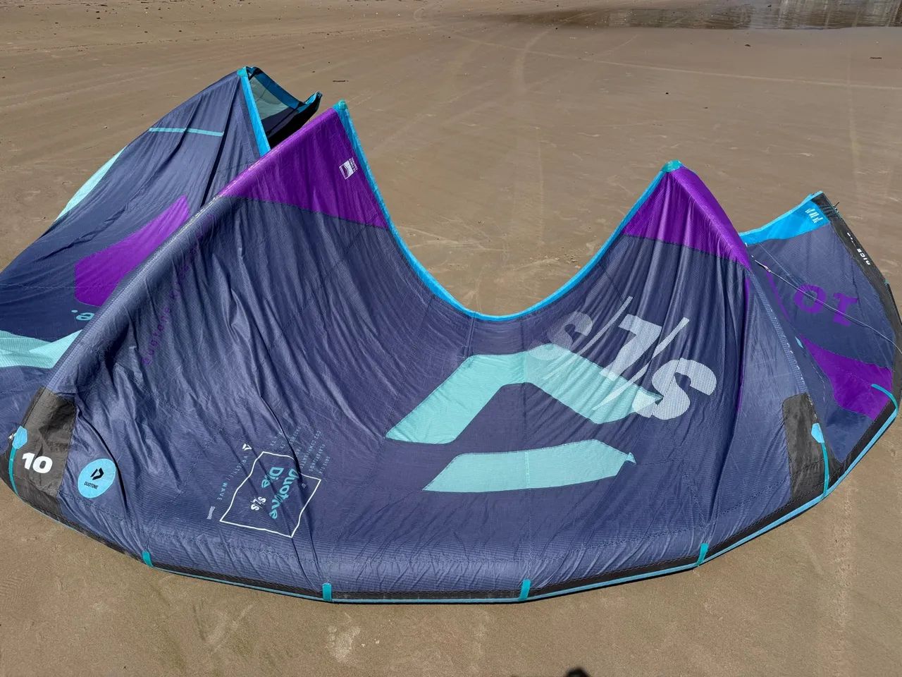 Kite Duotone SLS Dice 10 2022 - Foto 5