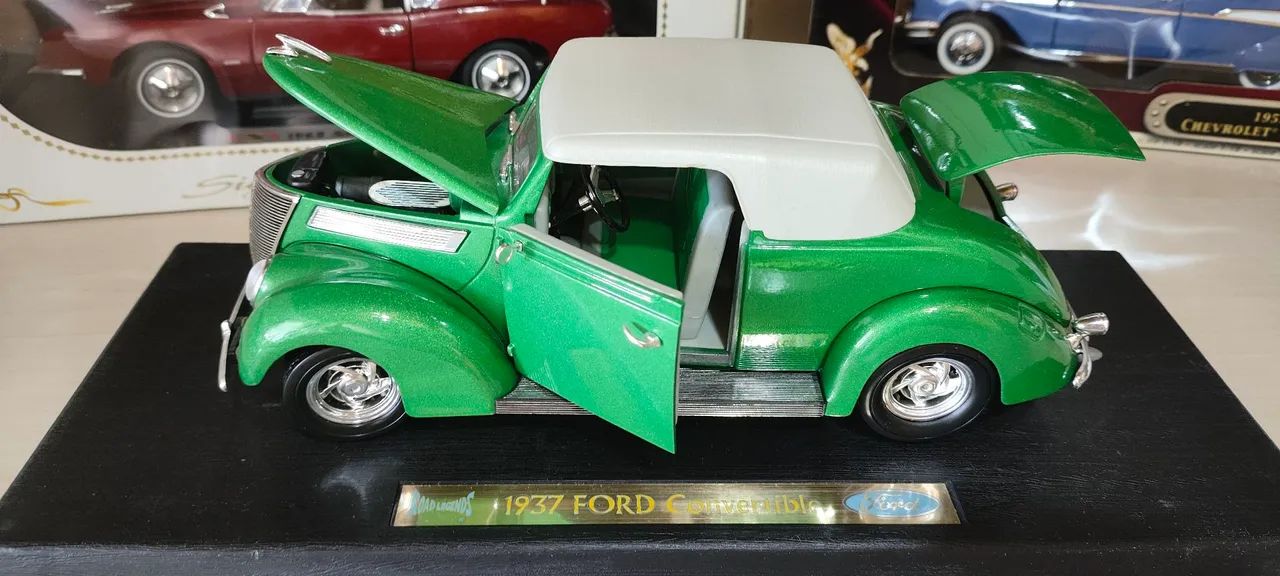 Ford Convertible 1937 1:18 - Foto 3