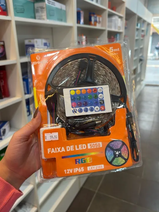 Fita de LED RGB 5 Metros - 5050 - 12V IP65