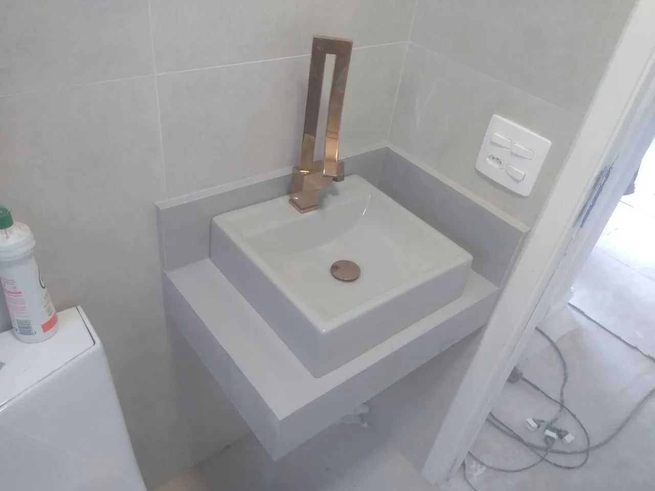 pia em porcelanato  - Foto 4