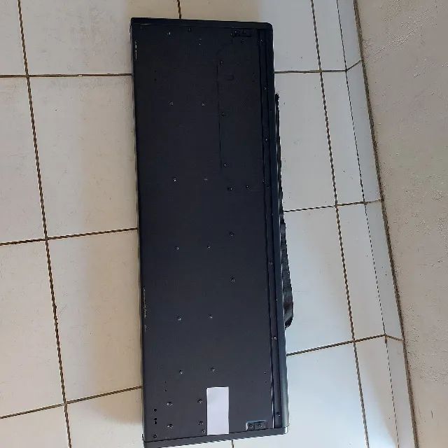 Teclado Kurzweil PC361 com DEFEITO - Foto 2