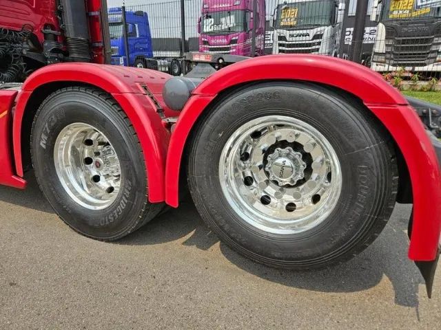 Scania R 450 6x2 Highline Ano 22 Euro 5 Painel TFT Geladeira e.e 3.35 freio a tambor Top - Foto 6