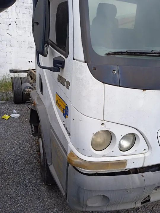 Mb acello 915. No chassi ano 2011.  - Foto 4