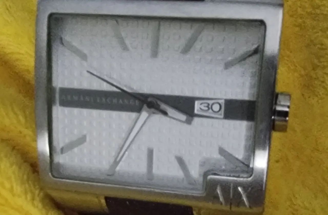 Relógio Armani Exchange pulseira de couro