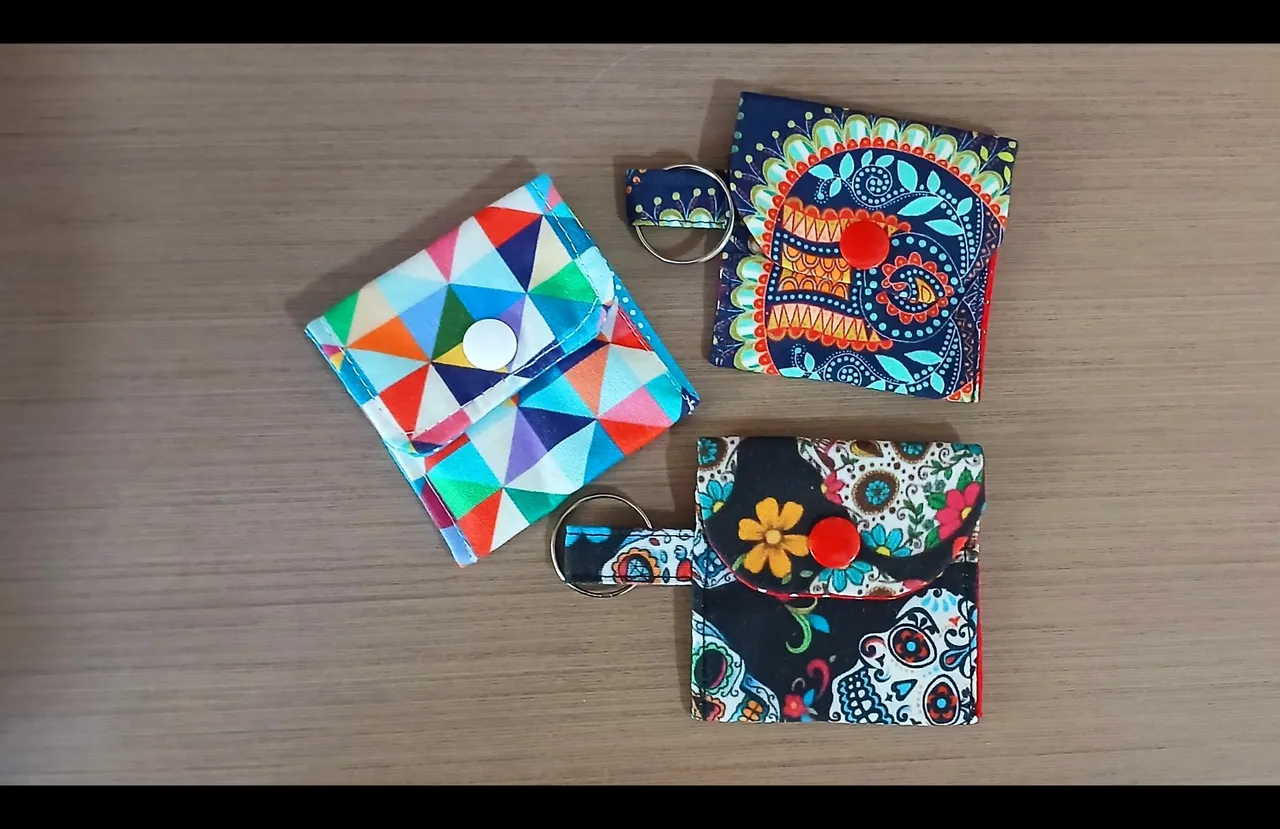 Kit com 3 Necessaires Artesanais Estilosas e Coloridas