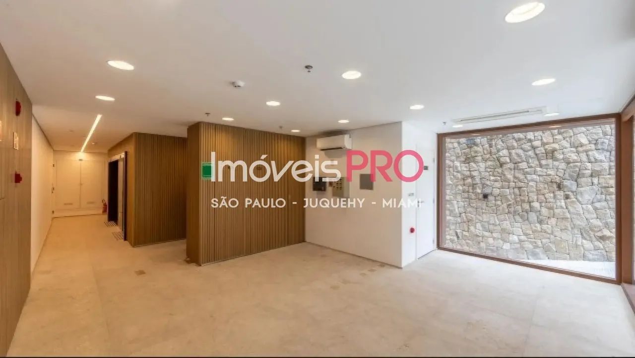 Imóvel "One of a Kind" Comercial Monousuário de 3796m², com 30 vagas à 200 metros da Faria - Foto 2