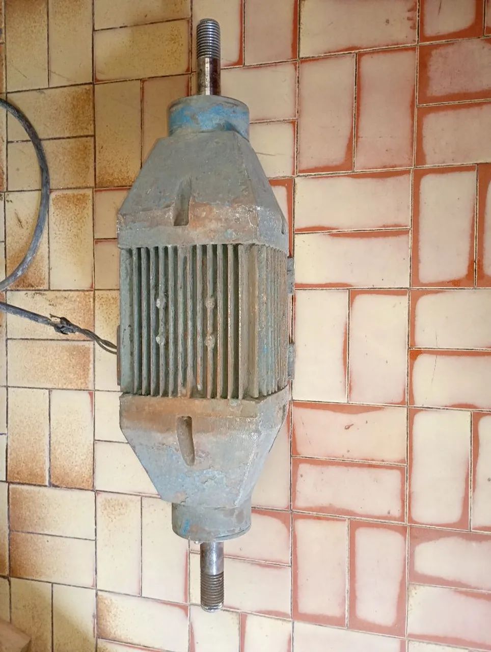 Vendo Politriz 5000 Hp usada - Foto 2