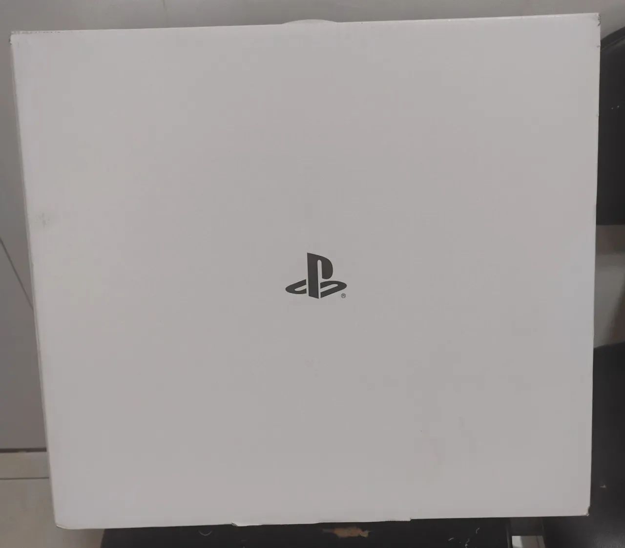 Caixa PlayStation 4