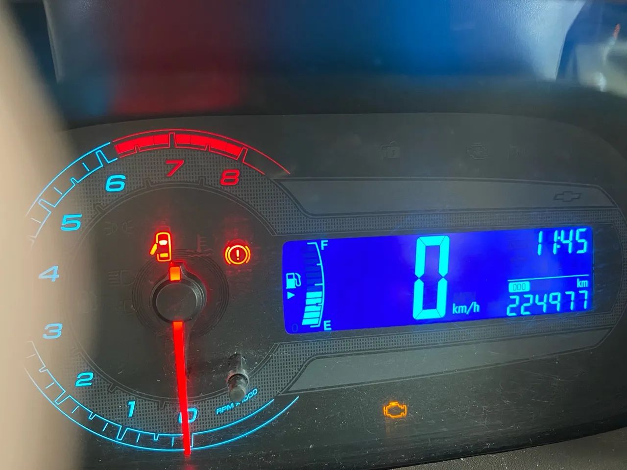 Vendo ou troco Cobalt LT único dono  - Foto 2