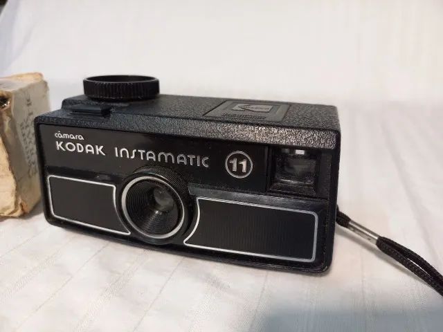 Câmera Antiga Kodak Instamatic 11 Com Caixa Coleção Preto - Foto 4