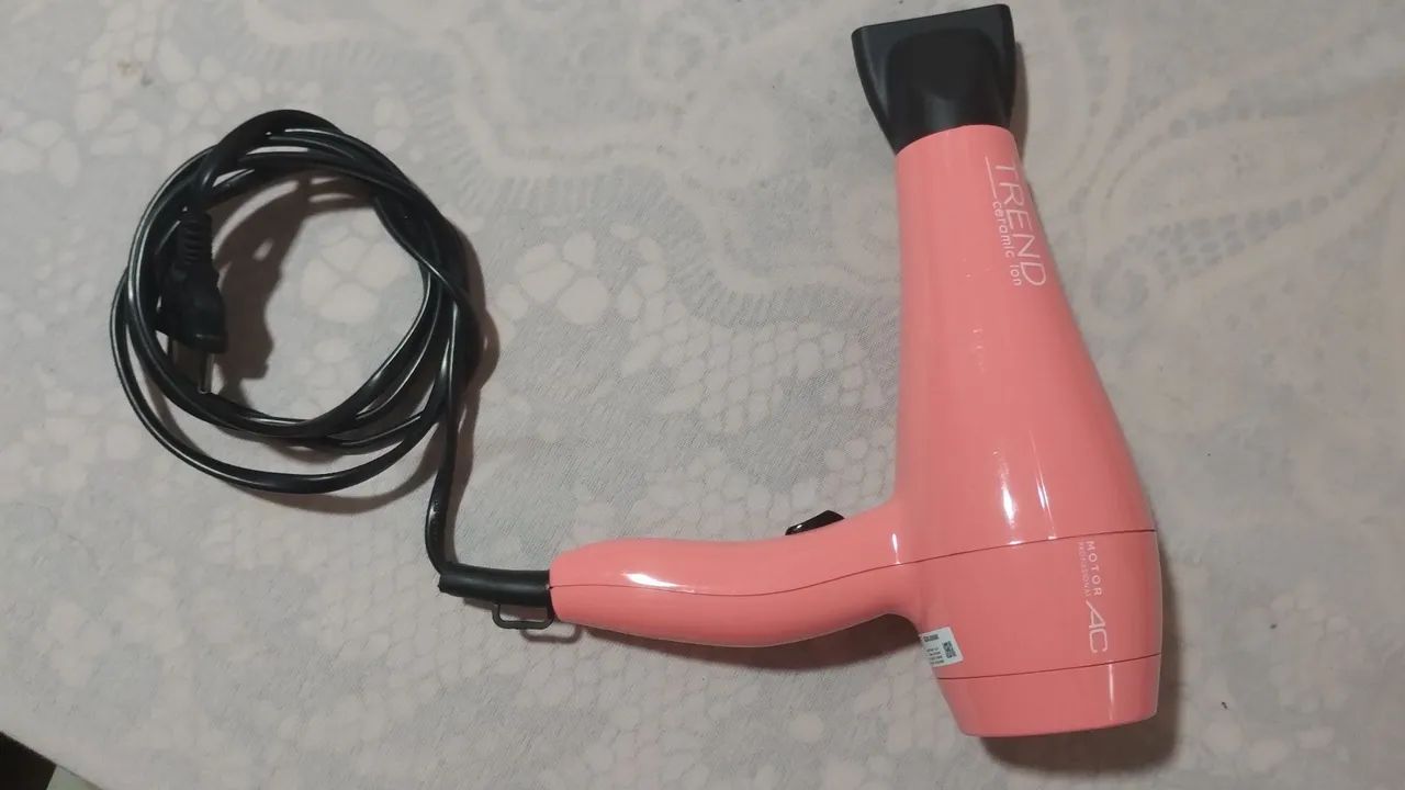 Secador, Babyliss, chapinha e selagem + shampoo anti-resíduo  - Foto 2
