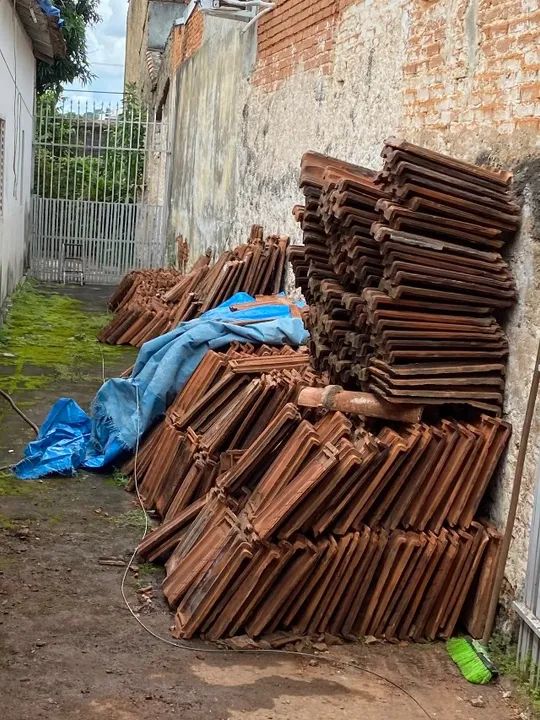 Doação de Telhas Francesas - Usadas