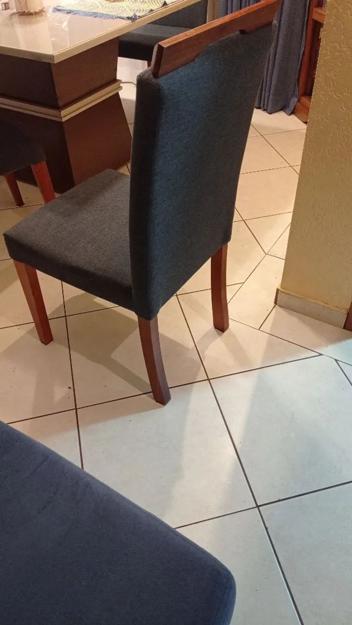 Mesa de Jantar Branca com Tampo de Vidro - Foto 3