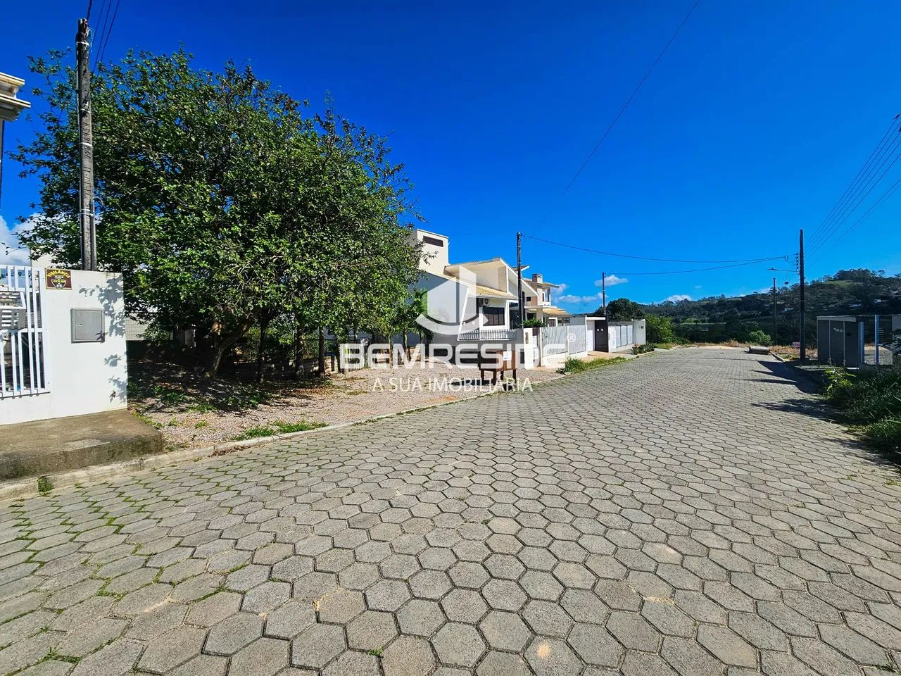 Terreno no centro da cidade, com tudo ao seu alcance - Foto 3