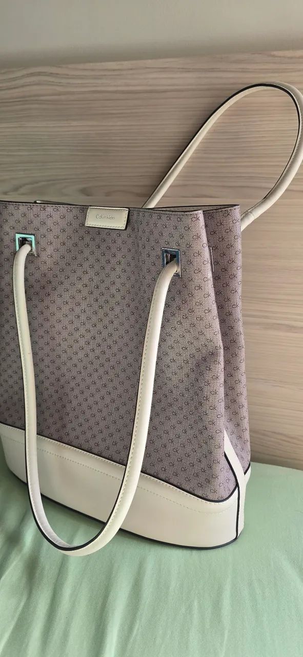 BOLSA KELVIN KLEIN E VICTORIA SECRET  - Foto 4