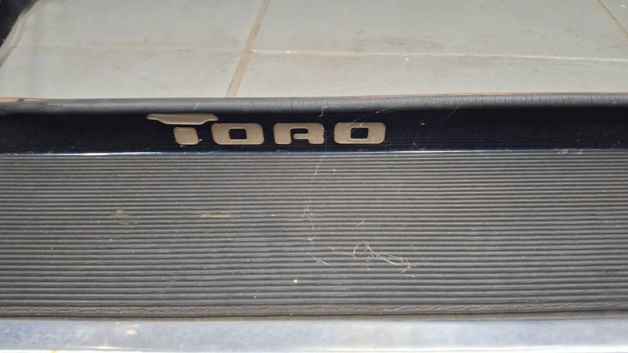 Estribo pick-up TORO