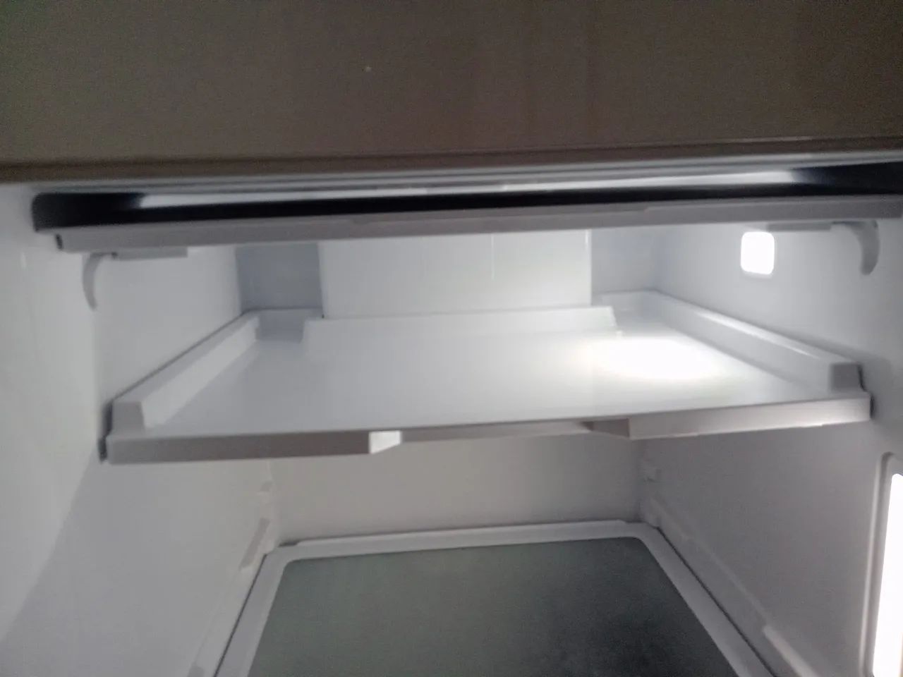 Oferta Geladeira vendo urgente Brastemp frost free 400 litros cor inox - Foto 5