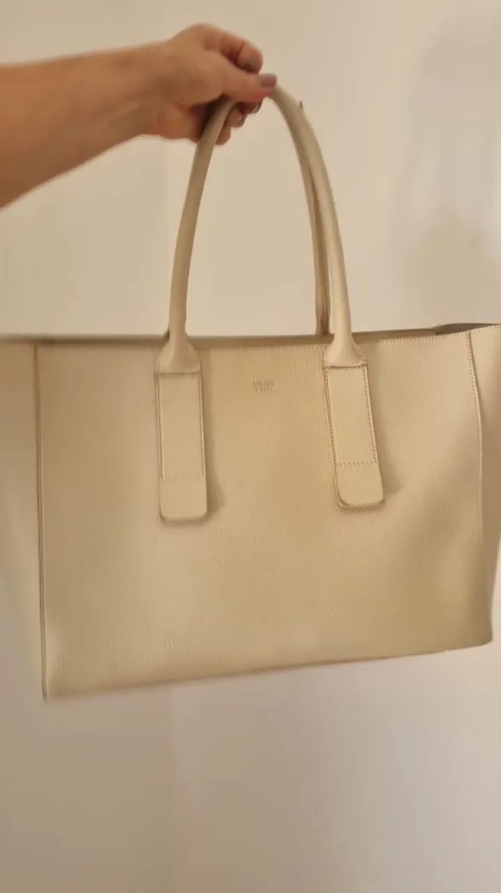 Bolsa Arezzo