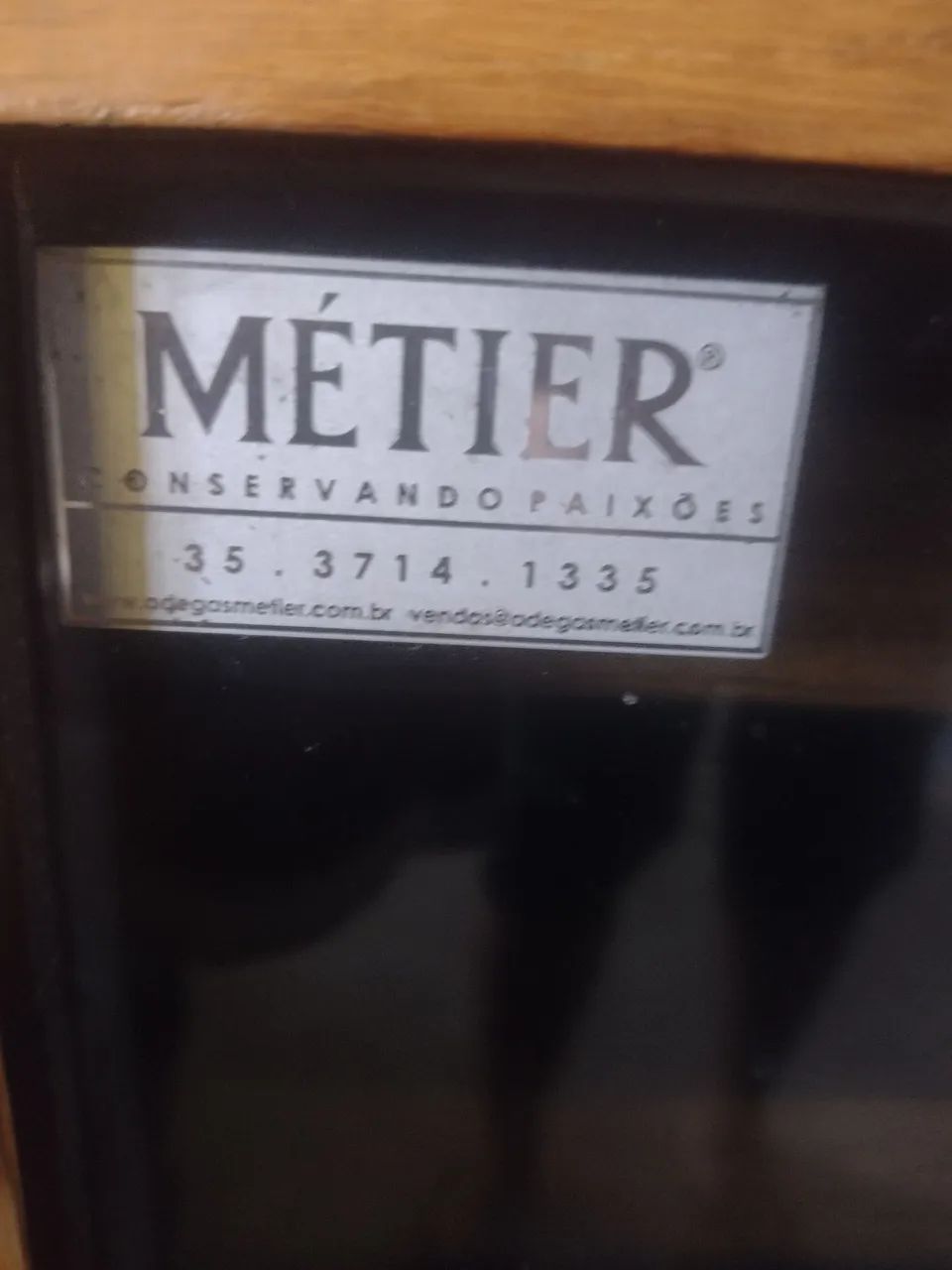 Adega para 60 garrafas  - Foto 6