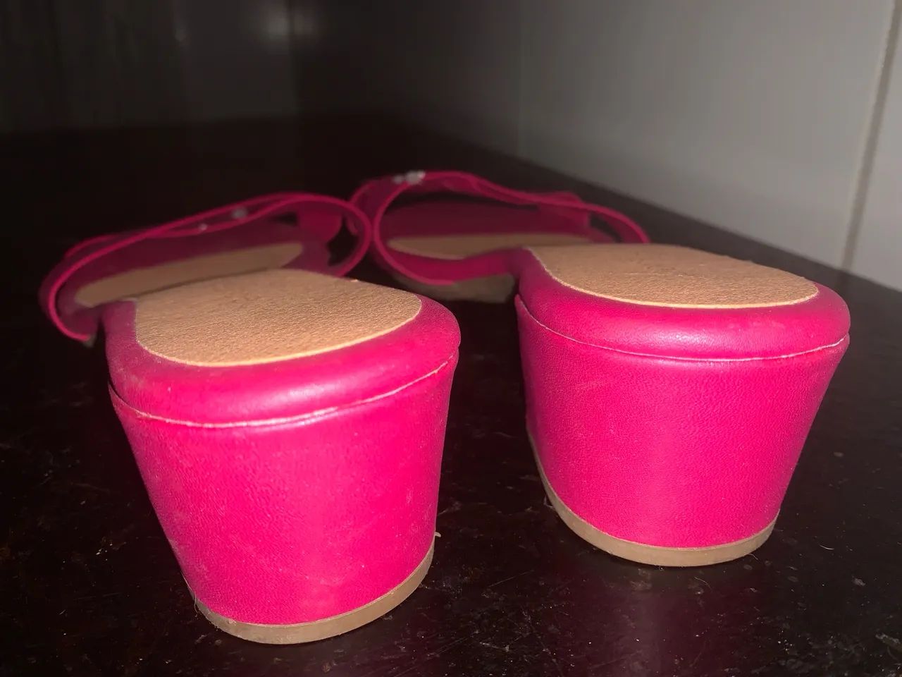 Salto sandália rosa marca penelope N39