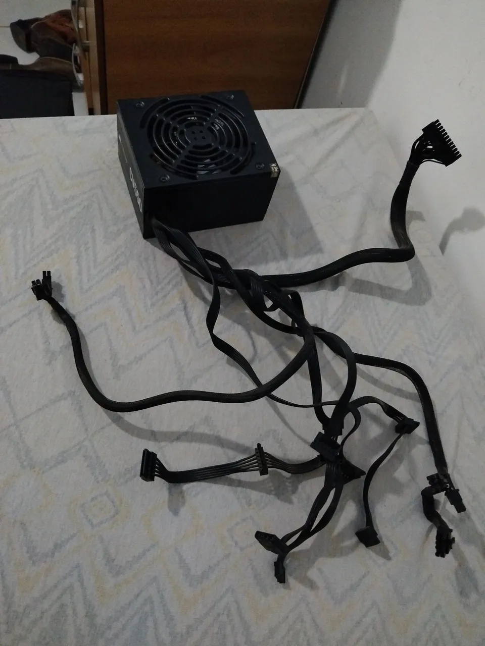 Vendo fonte de PC CV550 CORSAIR