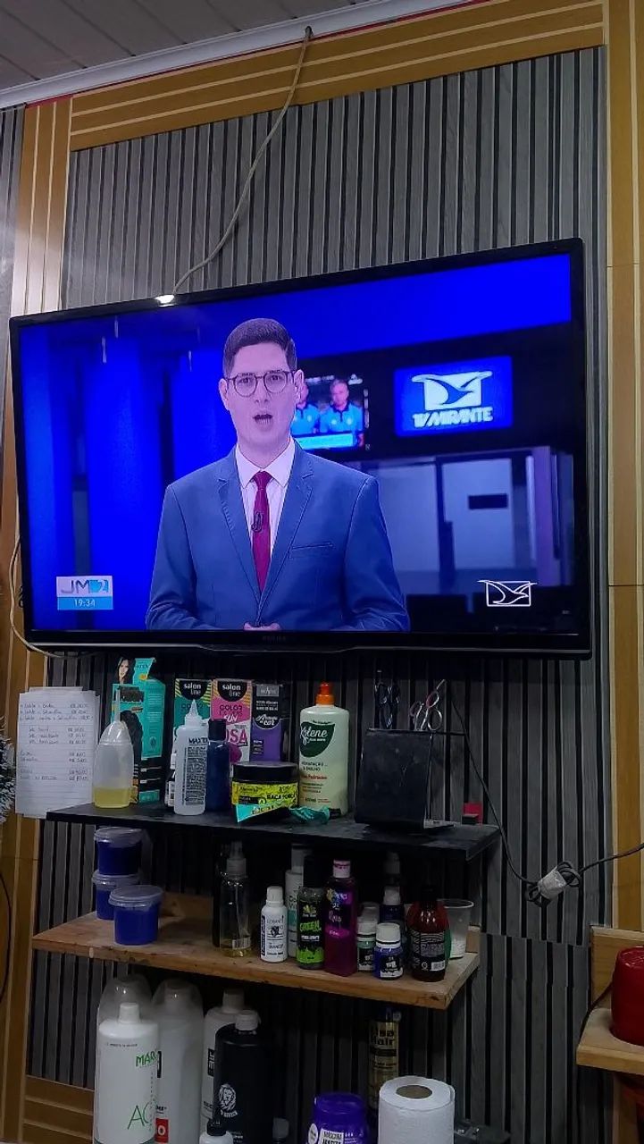 Tv Philips de led  sem ser Smart  - Foto 3