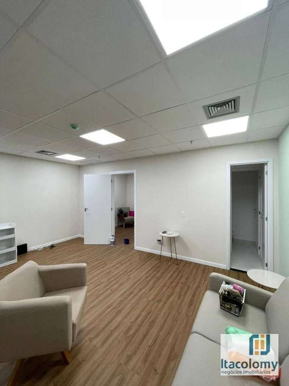 Sala Comercial à venda no Trend Tower Home Office Alphaville