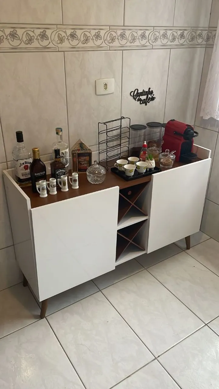 Aparador bar e café