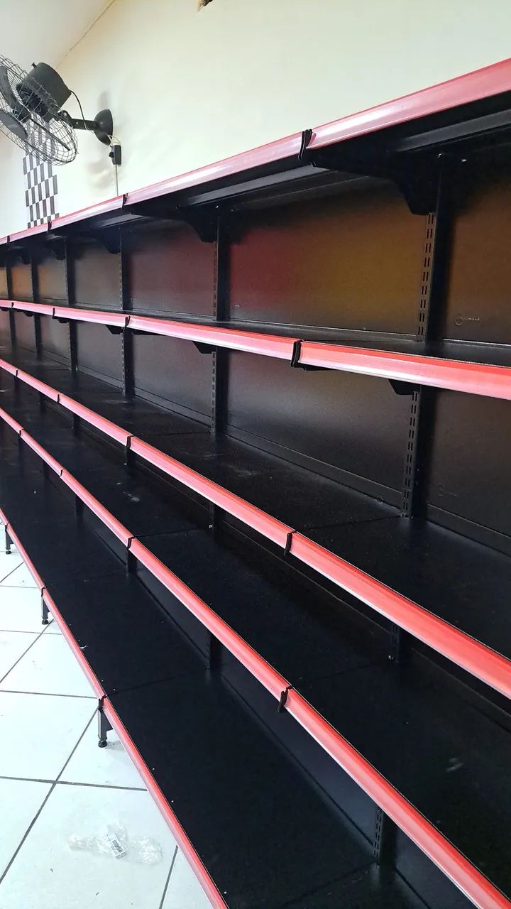 Gôndola Lateral Preta ou Branca