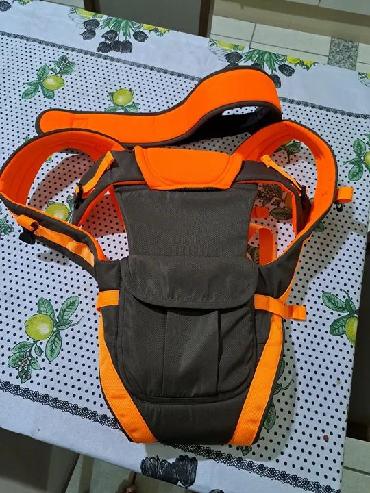 Canguru de bebê - Semi Novo