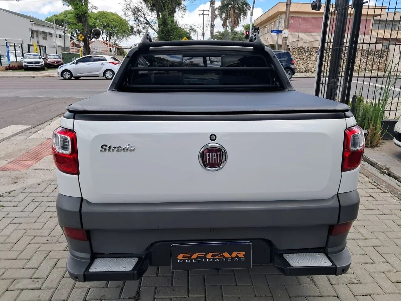 Fiat Strada Freedom 1.4 Flex 8V CD 2019 - Foto 7