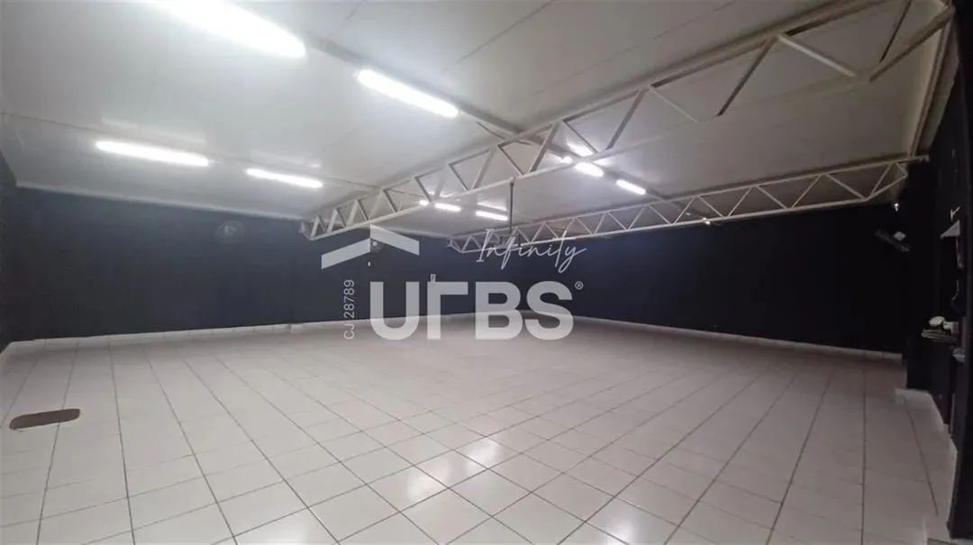 Casa Comercial de 370,00 m² em Localização Privilegiada - Nova Suiça - Foto 3