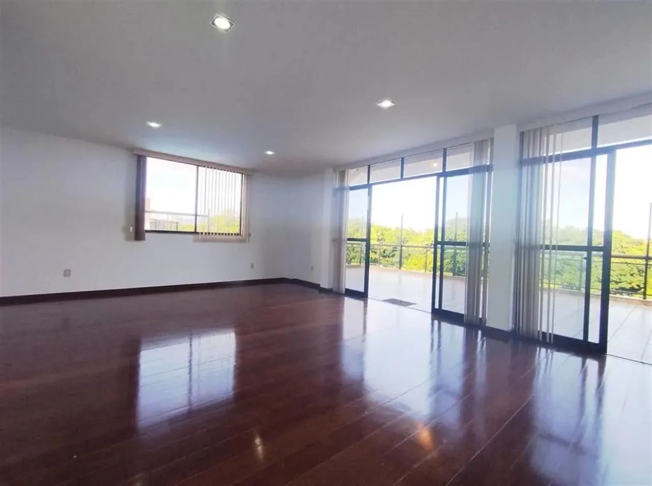 Locação cobertura linear no Recreio dos Bandeirantes