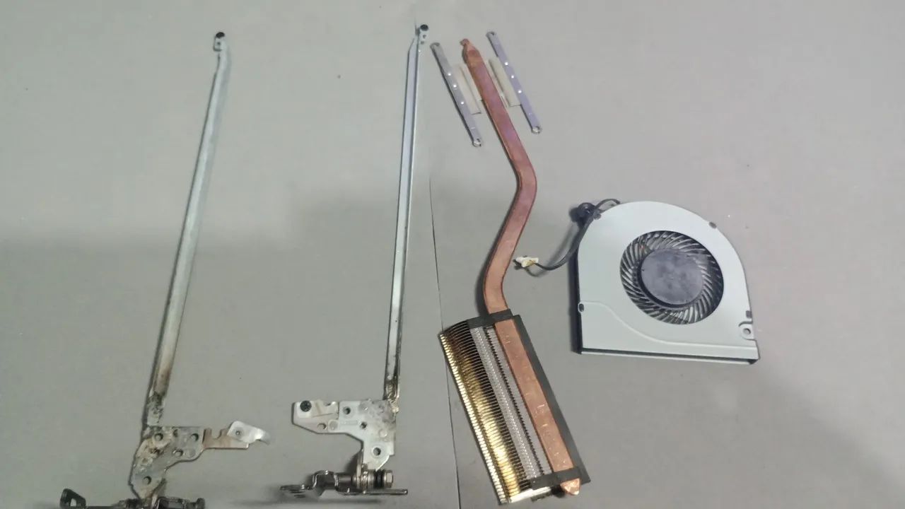 Profissional Especializado Em Reparos Em Carcaça De Notebooks / MORENO-PE - Foto 5